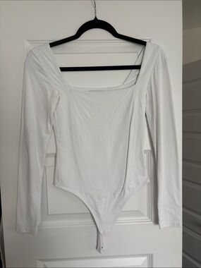 Babaton White Long-Sleeve Square-Neck Bodysuit